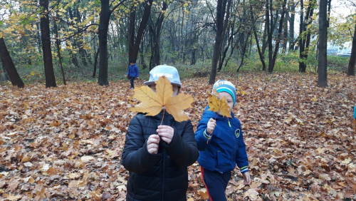 Jesienny spacer i zabawa w parku